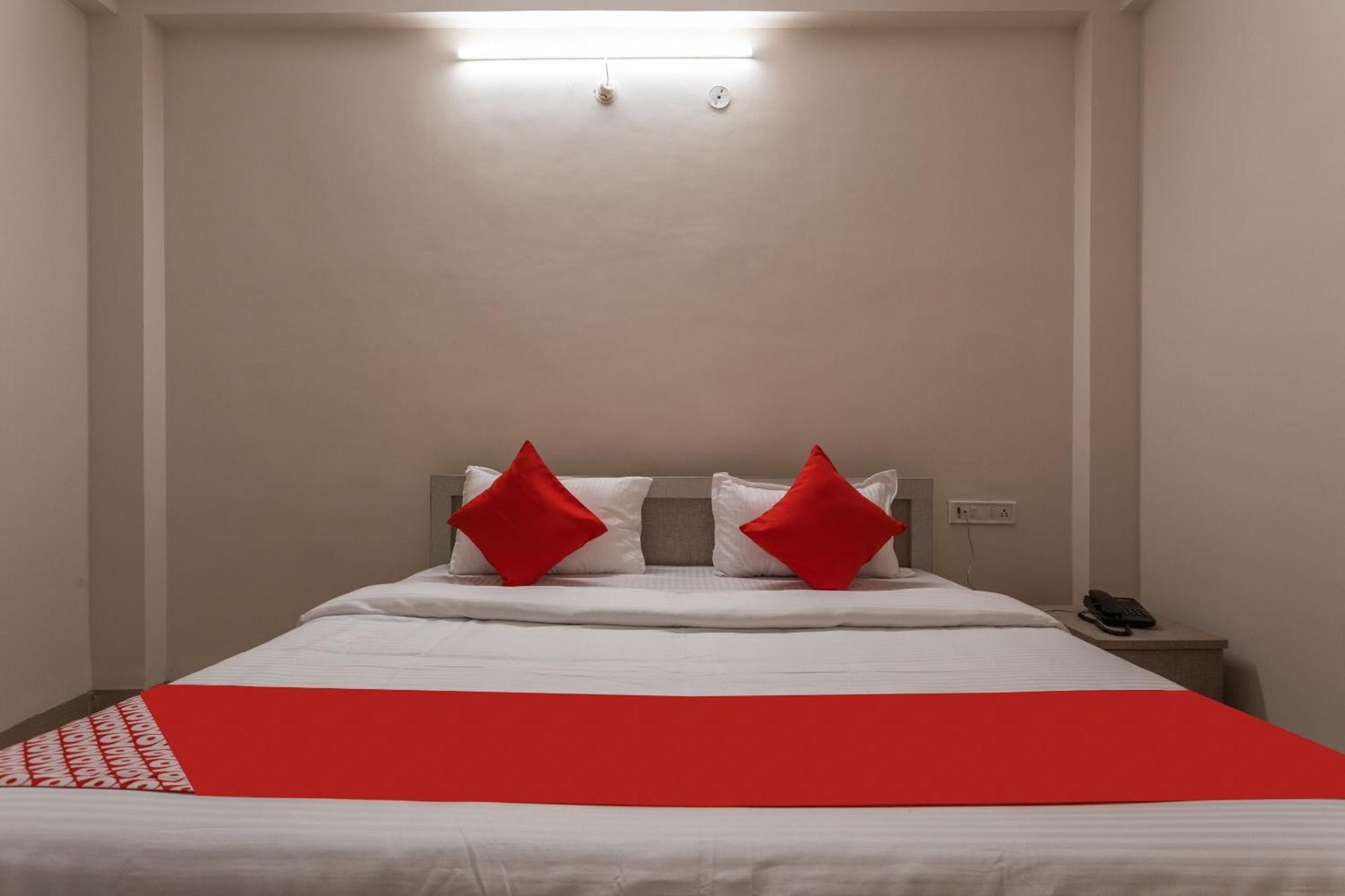 Hotel O Ocean Pearl Indore Eksteriør billede